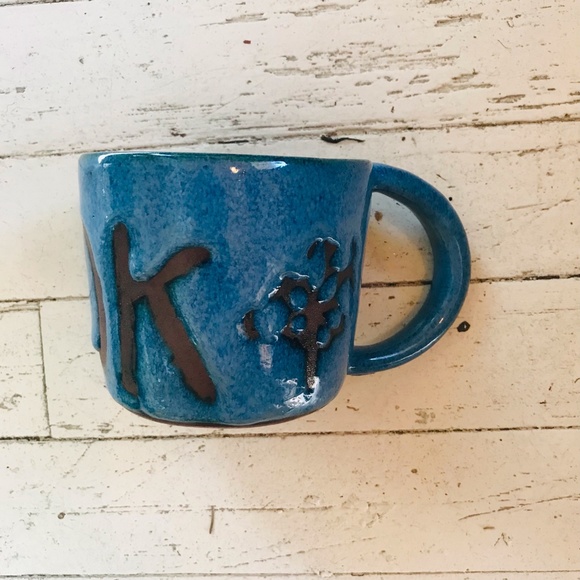 "We OK" handmade ceramic mug - Picture 3 of 3